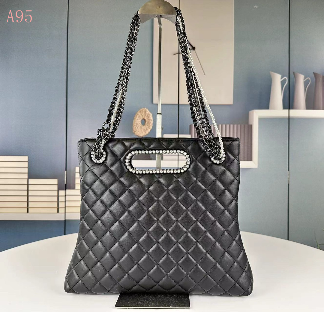 Chanel Bags AAA 062